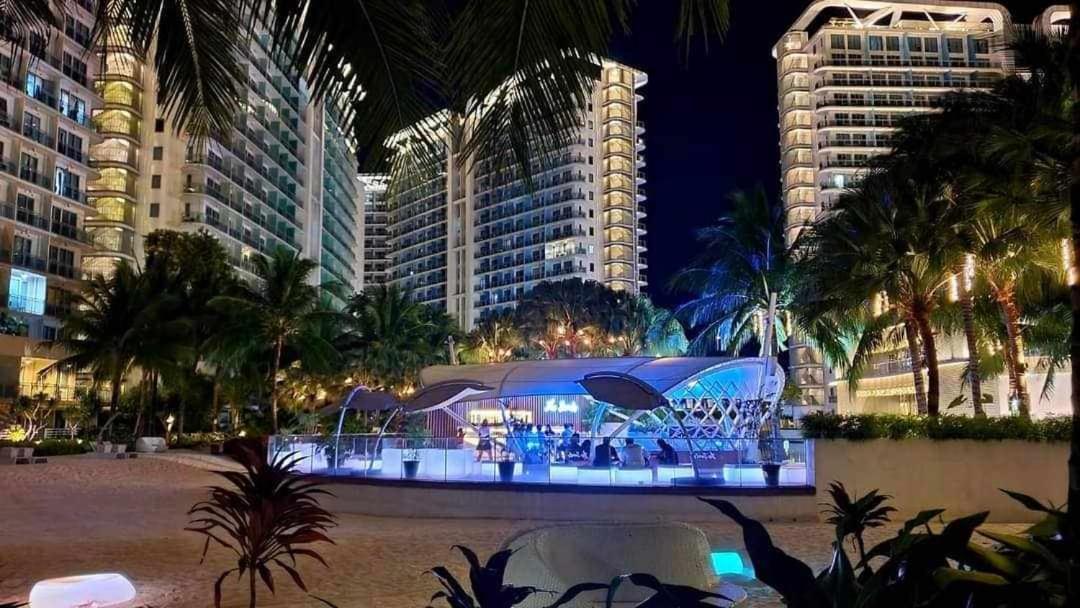 Holiday Escape Philippines Manila Bagian luar foto